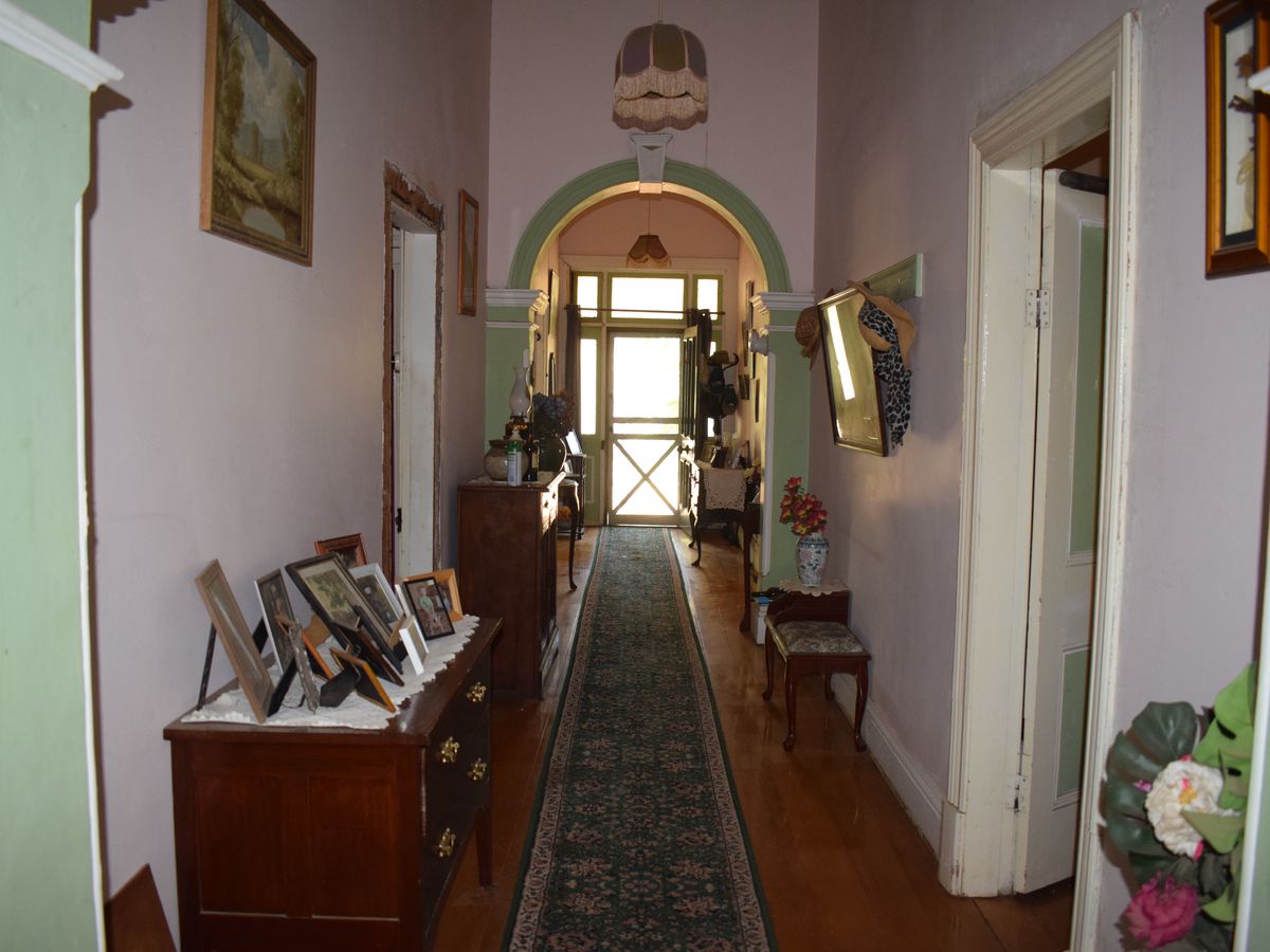 3381 Bridgewater-Maldon Road, Newbridge