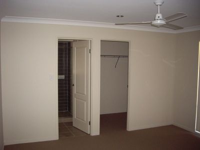 9 Mountain View Drive, Oakey