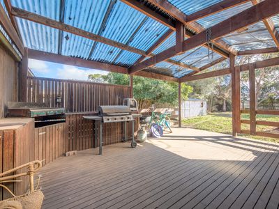 17 White Avenue, Romsey