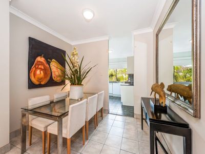 9 / 2A Walton Crescent, Abbotsford