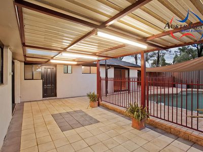 7 Snowy Close, St Clair