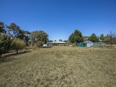 14 Newnham Drive, Romsey