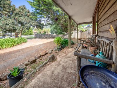 17 White Avenue, Romsey