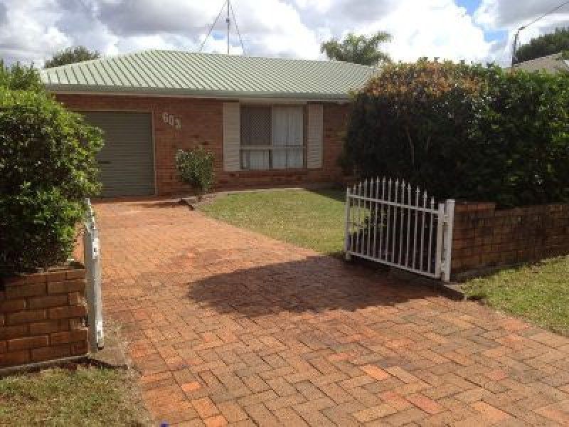 603 Greenwattle Street, Glenvale