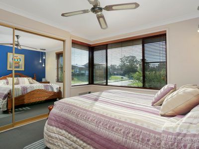 10 Tonga Close, St Clair