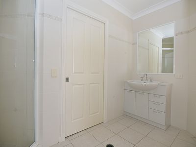 12 Katoomba Crescent, Prince Henry Heights