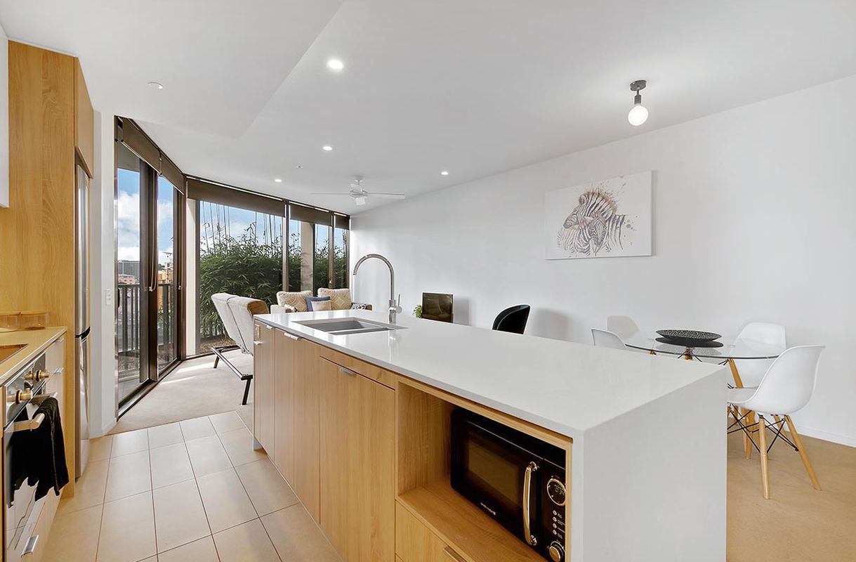 Real Estate Agent New Farm Stella Property Group