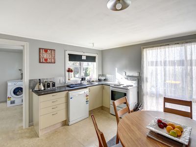 16 Crown Street, North East Valley