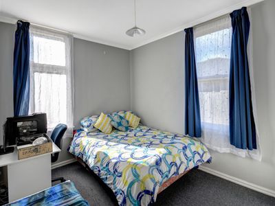 16 Crown Street, North East Valley