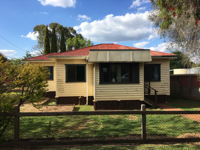 27 Charles Street, Newtown