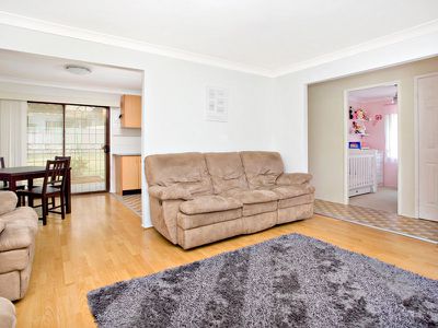 42 Coowarra Drive, St Clair