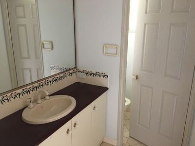 4 Schloss Court, Westbrook