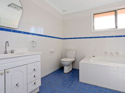 37 The Grandstand, St Clair