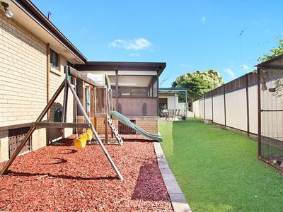 4 Belbowrie Glen, St Clair