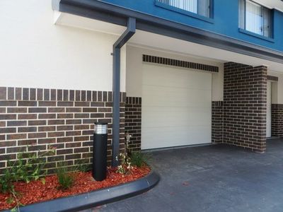 1 / 2 York Street, Emu Plains