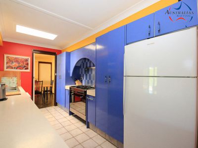 1 Plover Close, St Clair