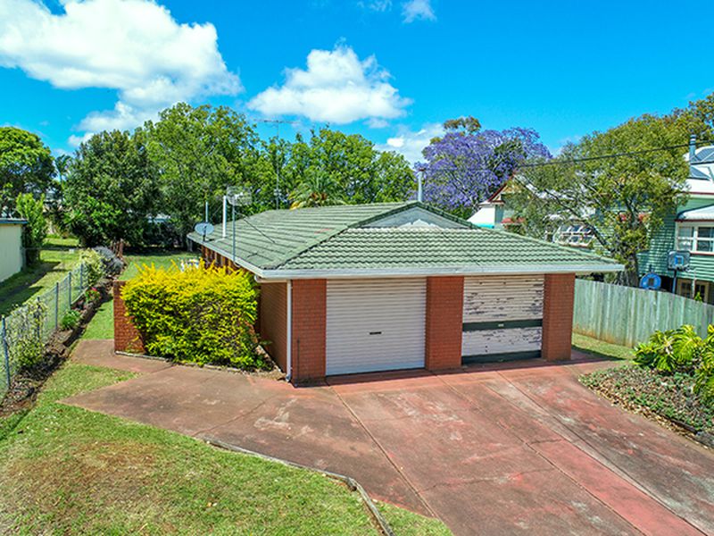 2 / 180 Perth Street, South Toowoomba