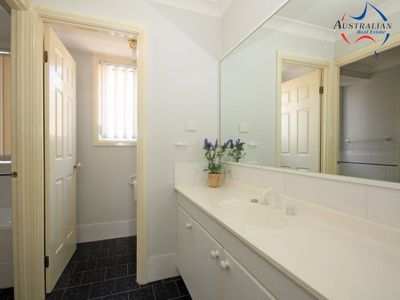 6 Shamrock Court, St Clair