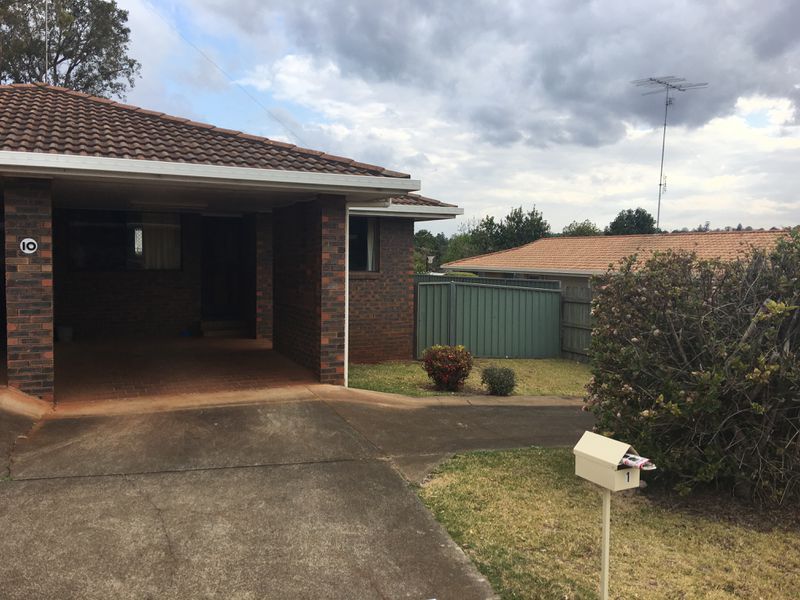 1 / 10 Faith Street, Rangeville