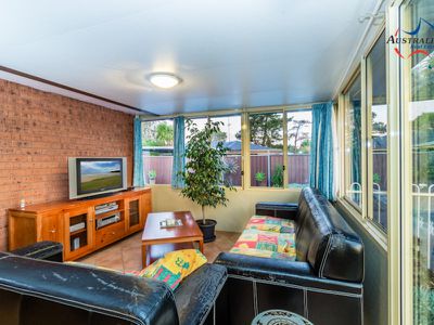 13 Lindridge Place, Colyton