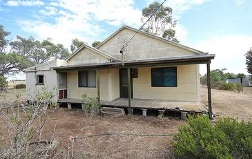 10 Elizabeth Street, Nhill