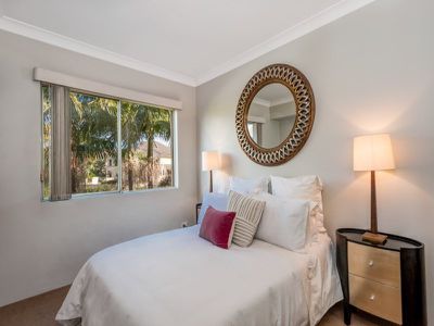 9 / 2A Walton Crescent, Abbotsford