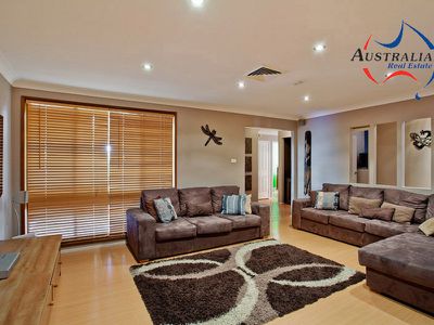 2 Clarence Road, St Clair