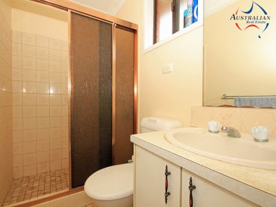 72 Alpine Circuit, St Clair