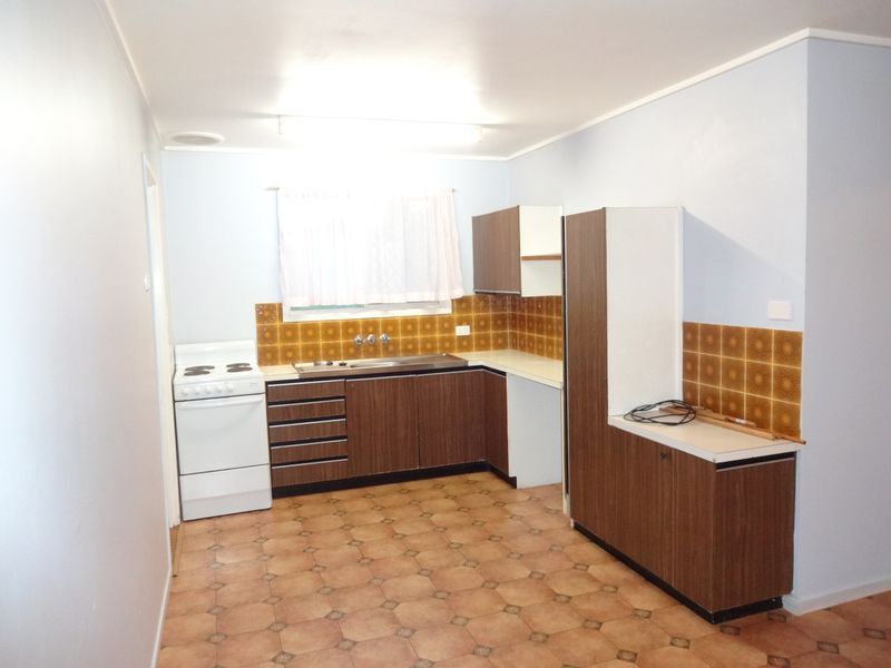 2 / 36 Canberra Street, Harristown