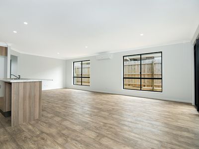 78 Shelby Street, Glenvale