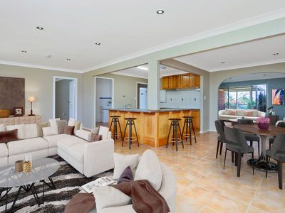 37 The Grandstand, St Clair