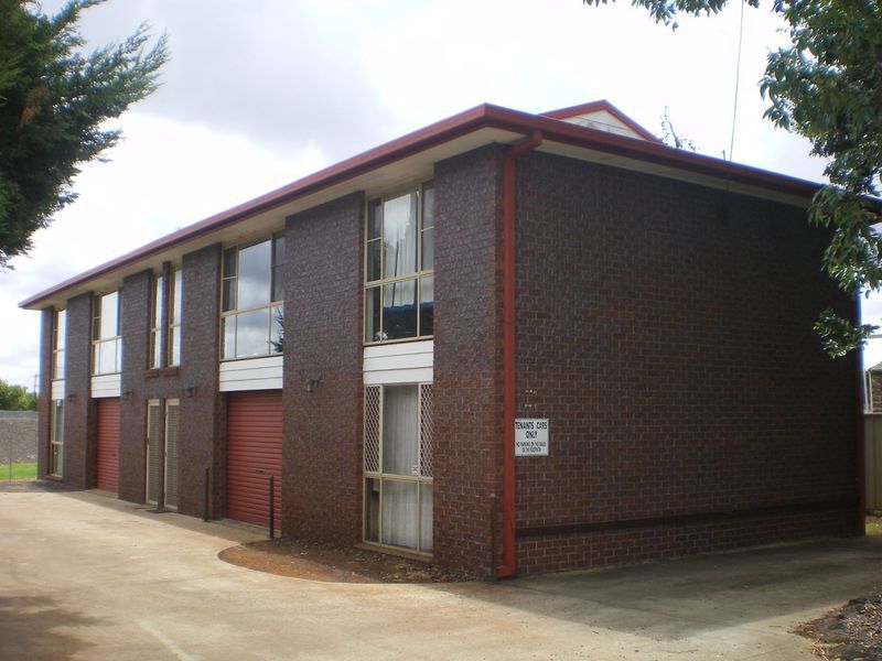 1 / 241 Long Street, South Toowoomba