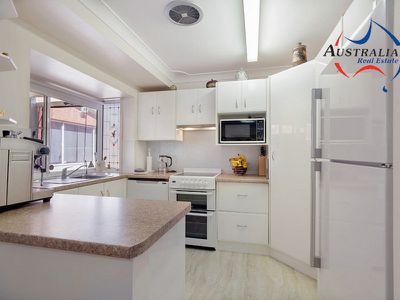 6 Dove Place, St Clair