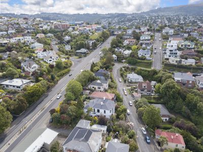 10 Littlebourne Road, Roslyn