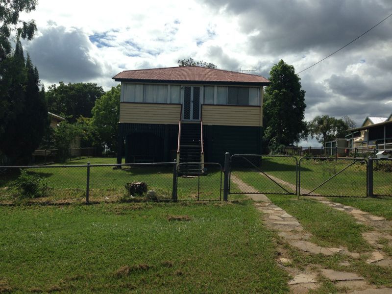 16 Station Street, Helidon