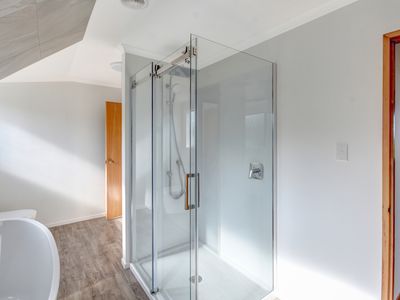 1106 Brighton Road, Brighton