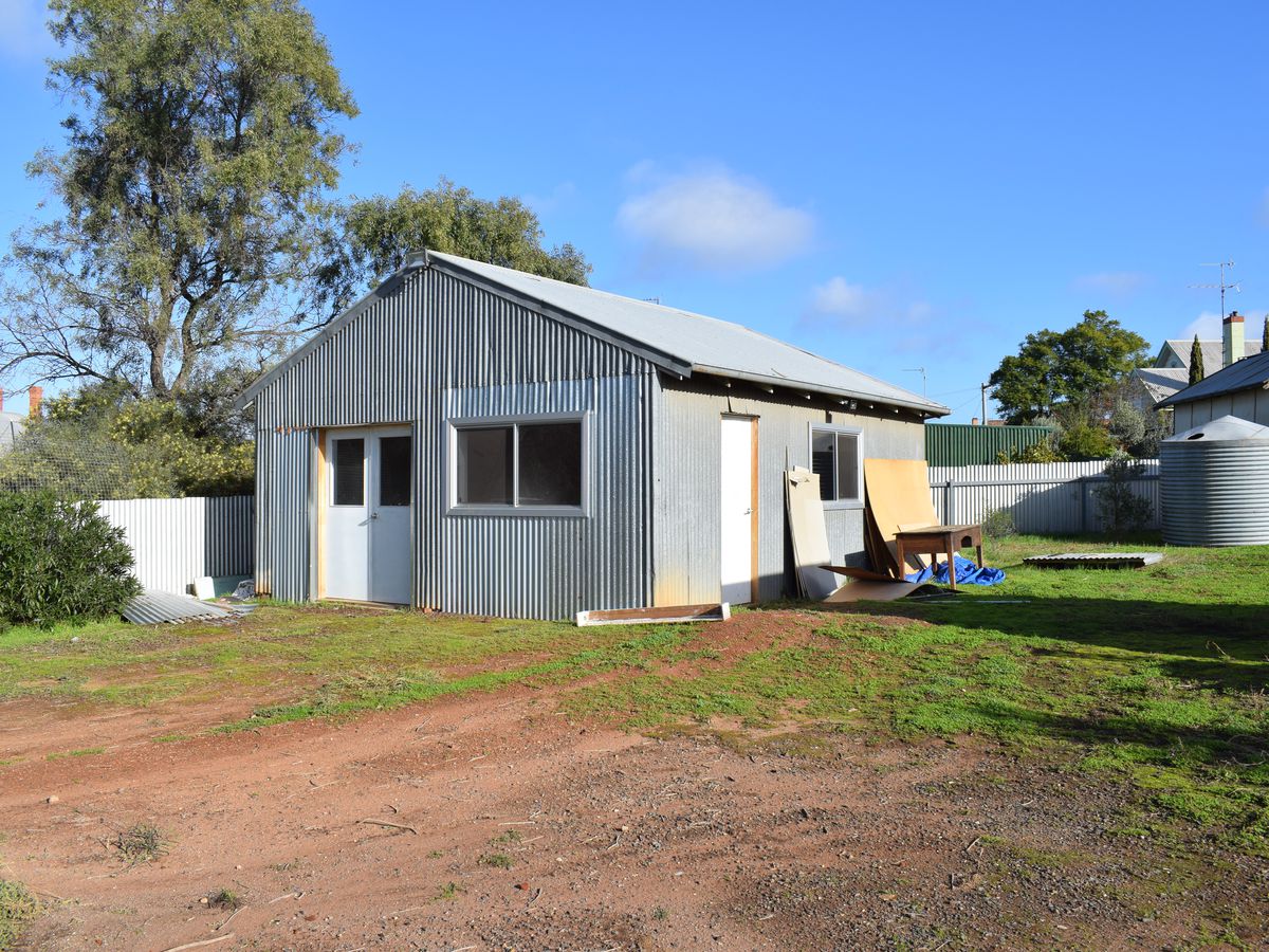 48 Mildura Way, Charlton