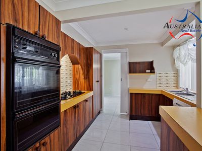 206 Bennett Road, St Clair