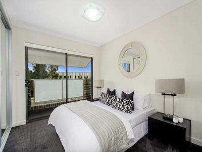 3 / 2 McCausland Place, Kellyville