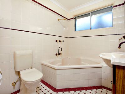 32 Blackwell Avenue, St Clair