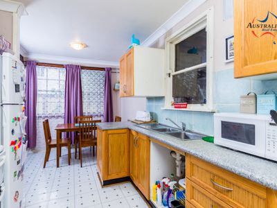 16 Maggadan Avenue, Tregear