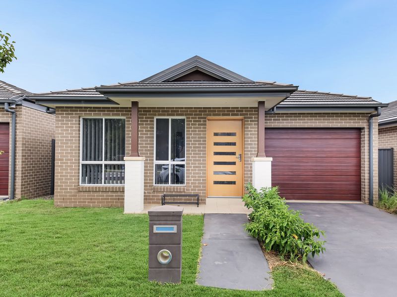 48 Wildflower Circle, Jordan Springs