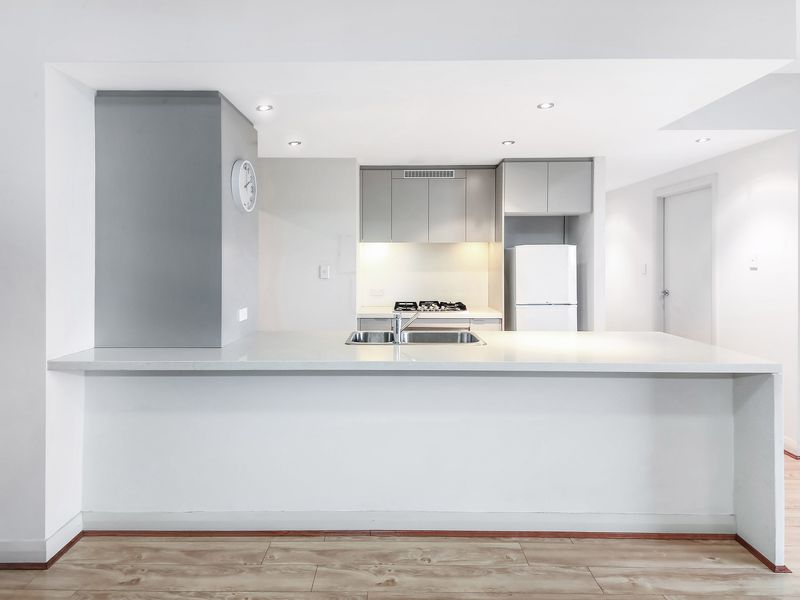 82 / 50 Walker Street, Rhodes