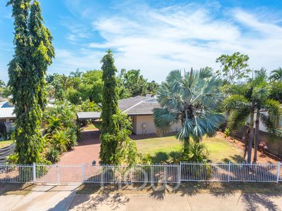 7 Noltenius Circuit, Gray