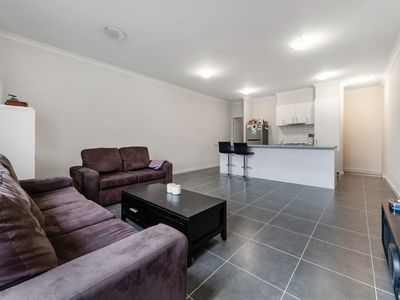 26/64 Escapade Blvd, Craigieburn