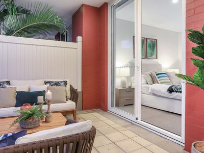 212 / 2 Palm Avenue, Breakfast Point