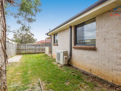 4 Bond Place, Oxley Park