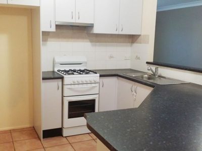 2 Gershwin Crescent, Claremont Meadows