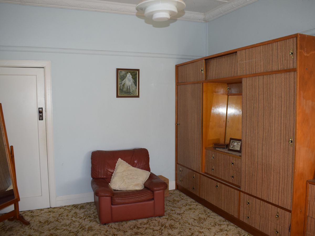 70 Grant Street North, Inglewood