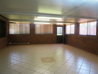 8 Whipbird Place, Erskine Park